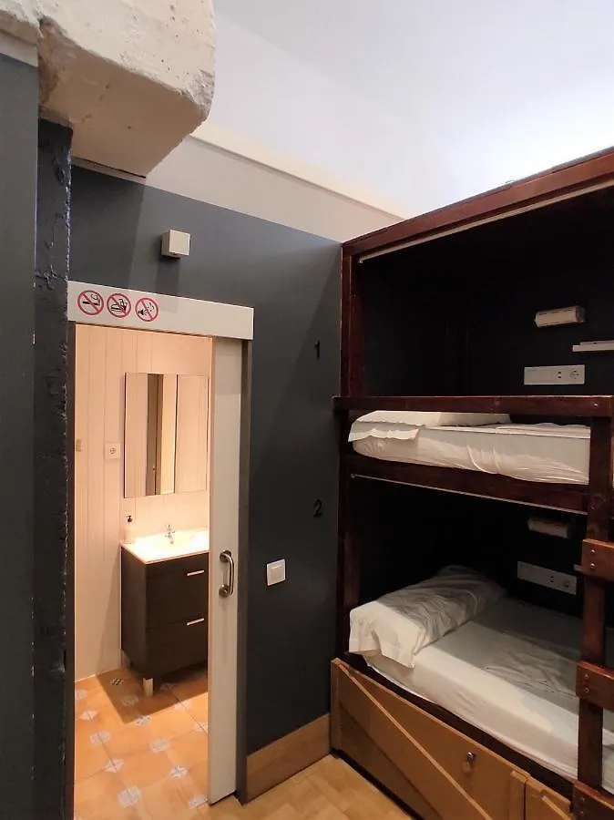 Ant Hostel Barselona İspanya