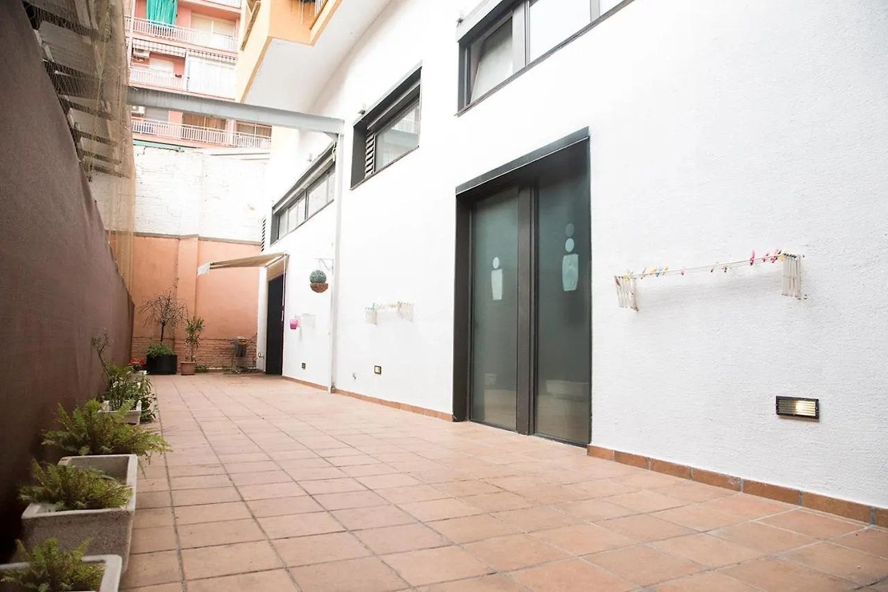 Ant Hostel Barselona İspanya