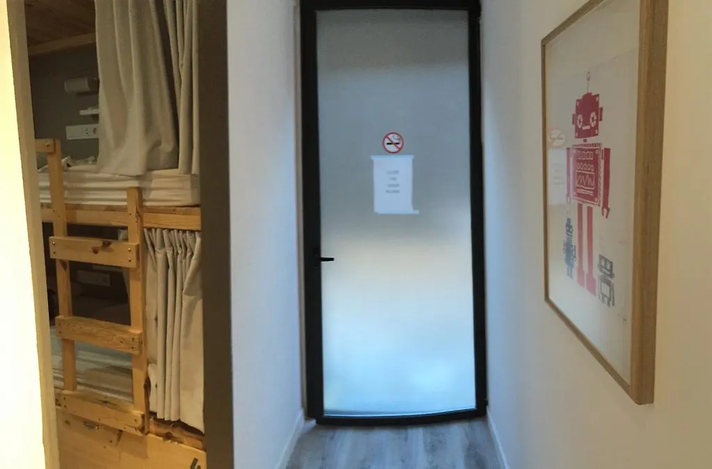 Ant Hostel Barselona 0*,  İspanya