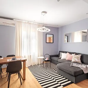 Three Bedrooms Apartamento Barcelona