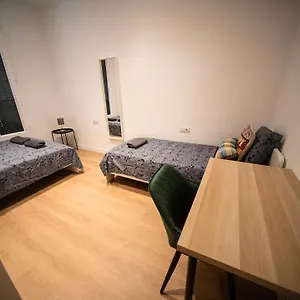  Hostel By Universitat